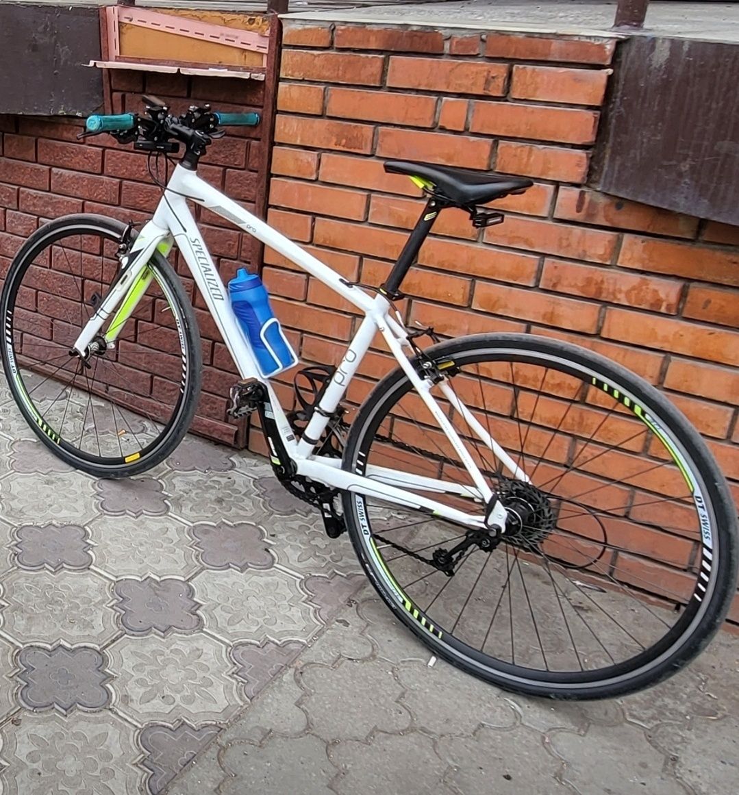 Продам велосипед ситибайк specialized sirrus pro 2