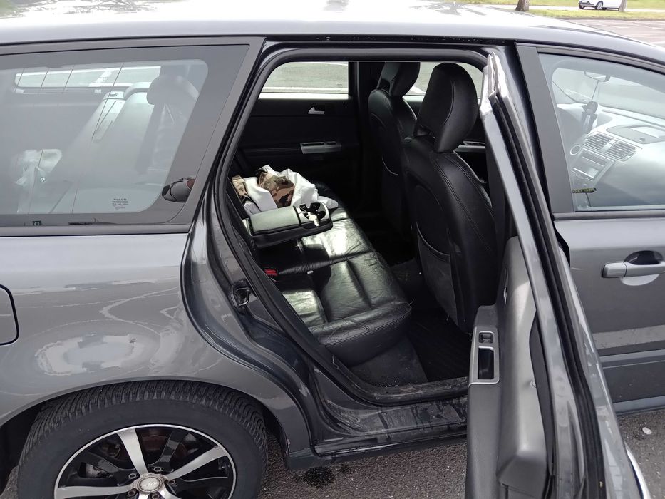Volvo v50 1 . 6 D