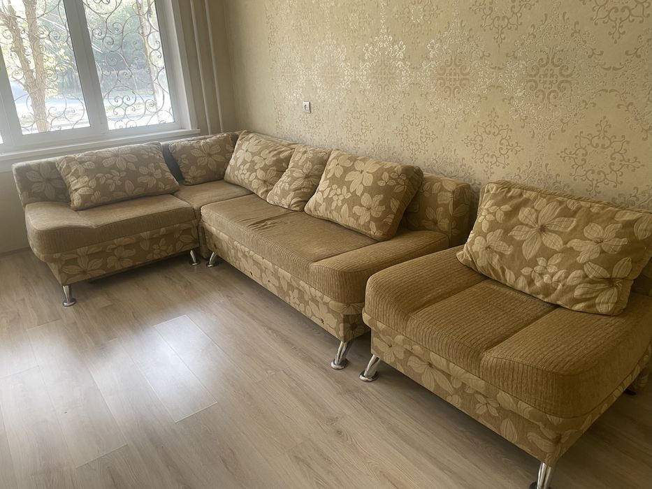 Продам диван в зорошем состоянии