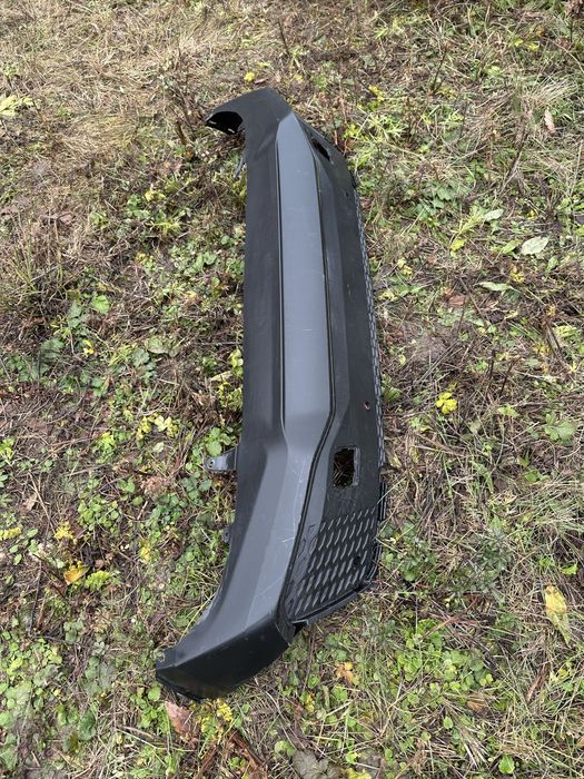 Spoiler inferior bară spate toyota chr.