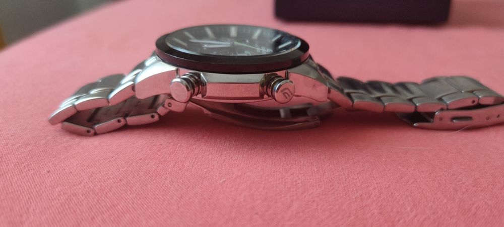 Casio Edifice EQW- T640