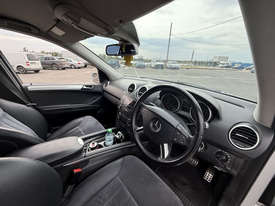 2008 MERCEDES BENZ ML 320 CDI automatic €2,700 negocabil