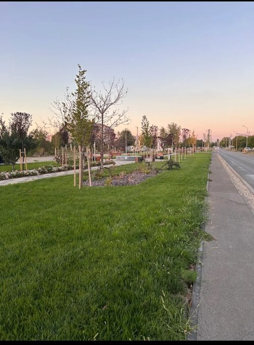 Teren in Prelungirea Ghencea langa parcul Ghidiceni