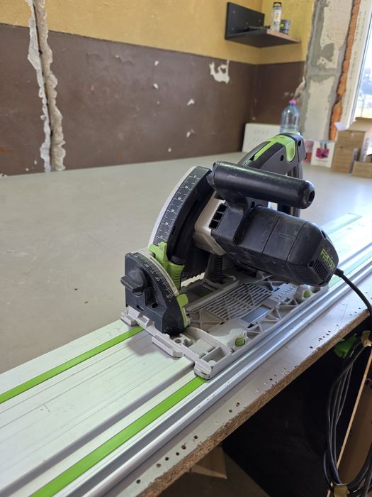 Ръчен циркуляр Festool