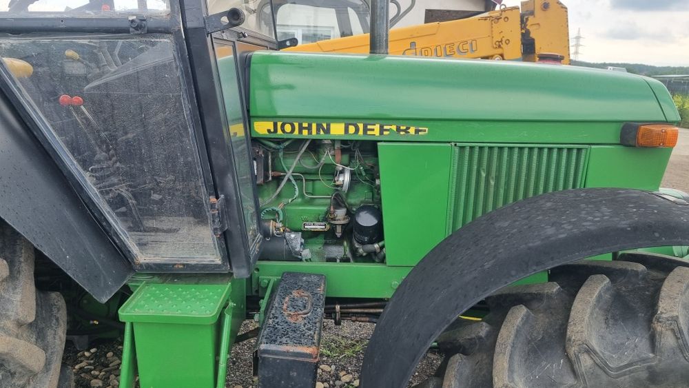 Tractor John Deere 1640  , fiat 415