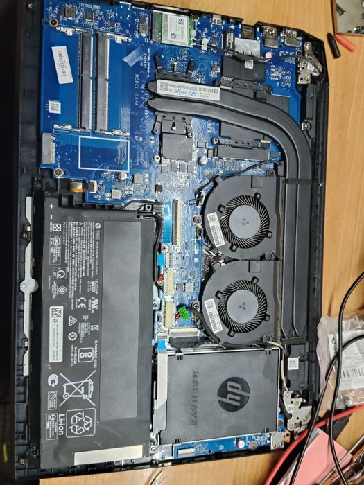 Laptop HP Pavilion placa de baza defecta