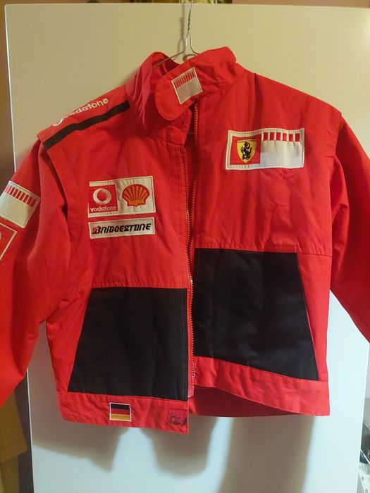 Geaca Ferarri copii insemne F1