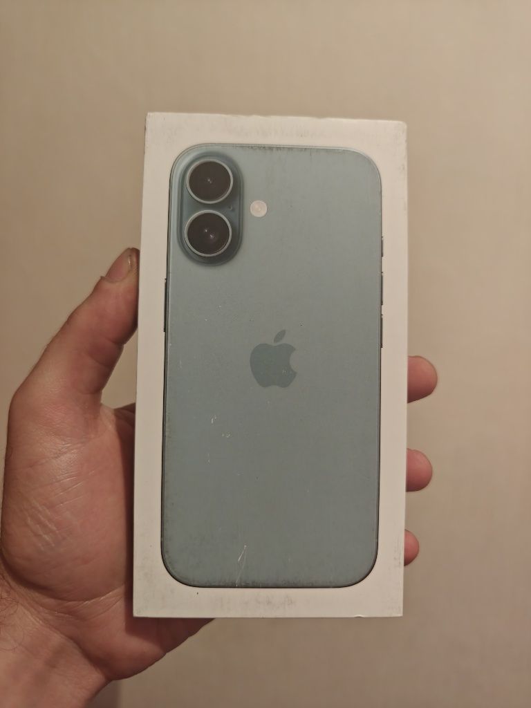 iPhone 16 новый 128