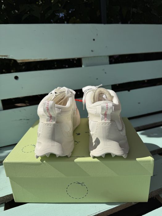 Off White Odsy 1000 (Marimi: 39,41)