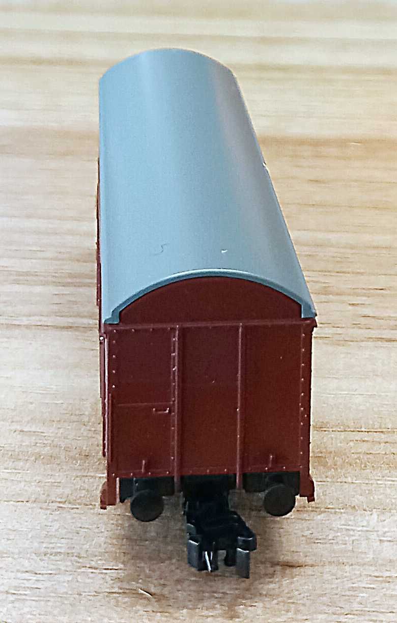 Вагони на Fleischmann 831513 - N - DB - Post - червен - чисто новиPiko