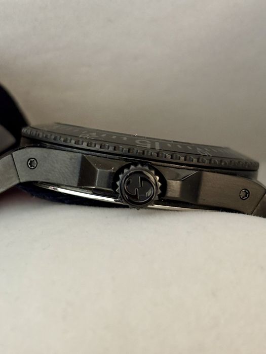 Gucci Dive Tiger 45MM ceas