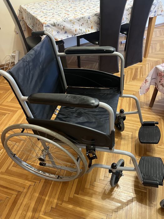Помощни средства за пострадали или възрастни хора