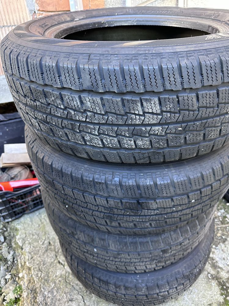 Cauciucuri Hankook 215 60 16 C