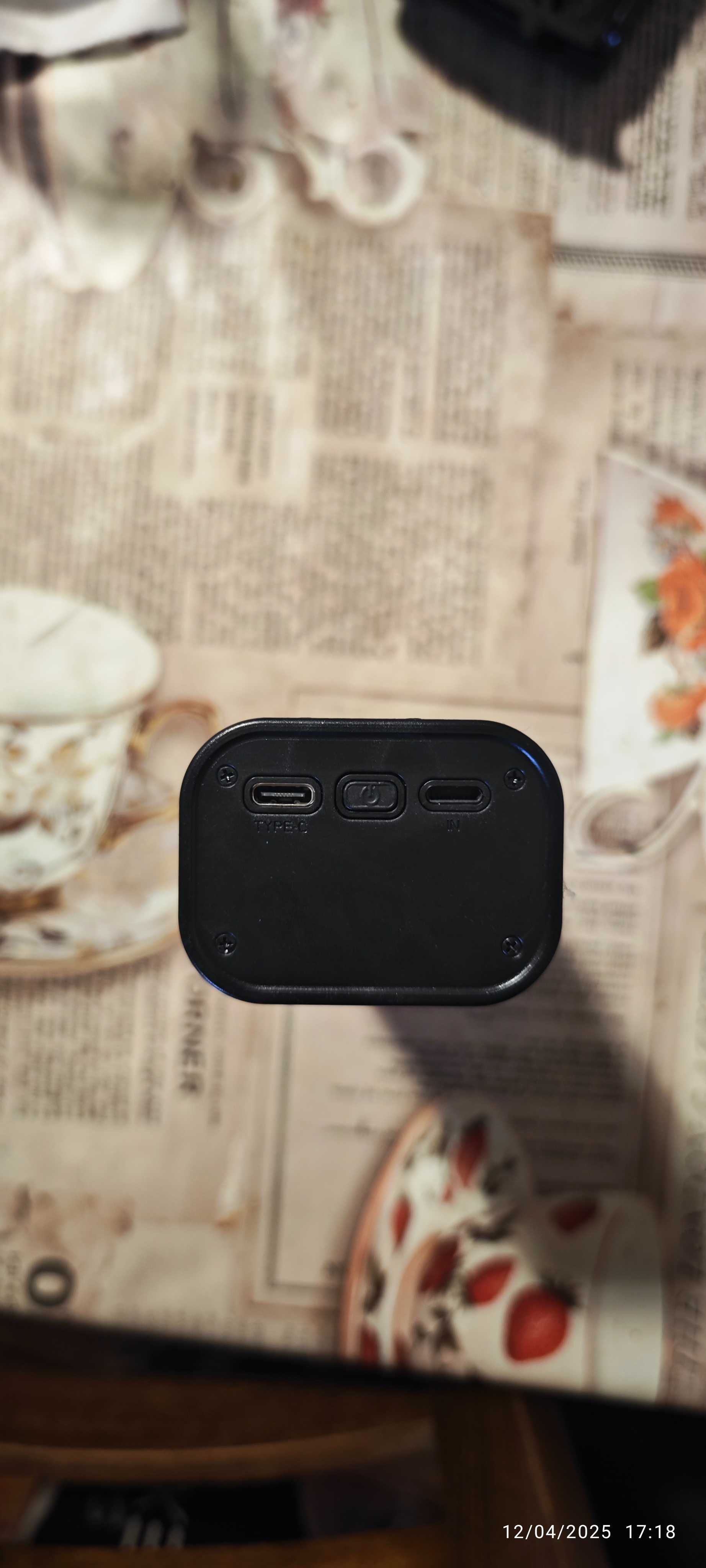 Нова Преносима бързо зареждаща батерия / powerbank 5v,9v,12v 19200Mah
