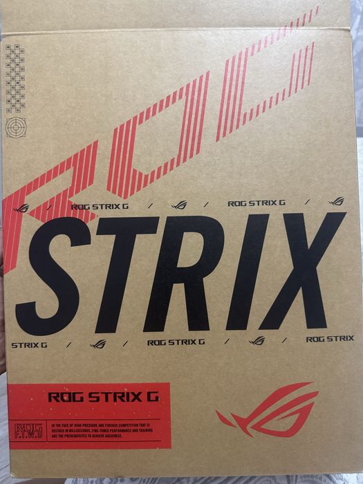 Ноутбу Asus ROG Strix