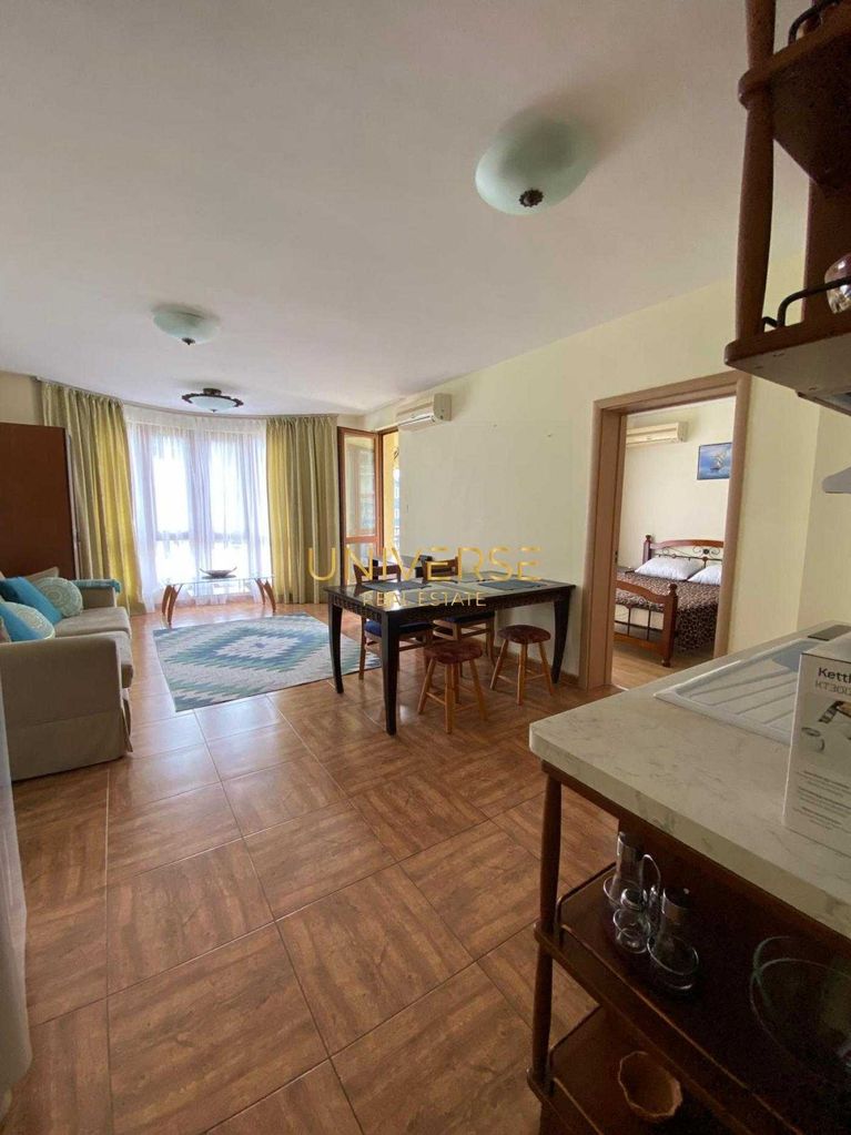 Продава се Двустаен апартамент в Свети Влас - 63 кв.м за 1477 €/кв.м - Снимка #2