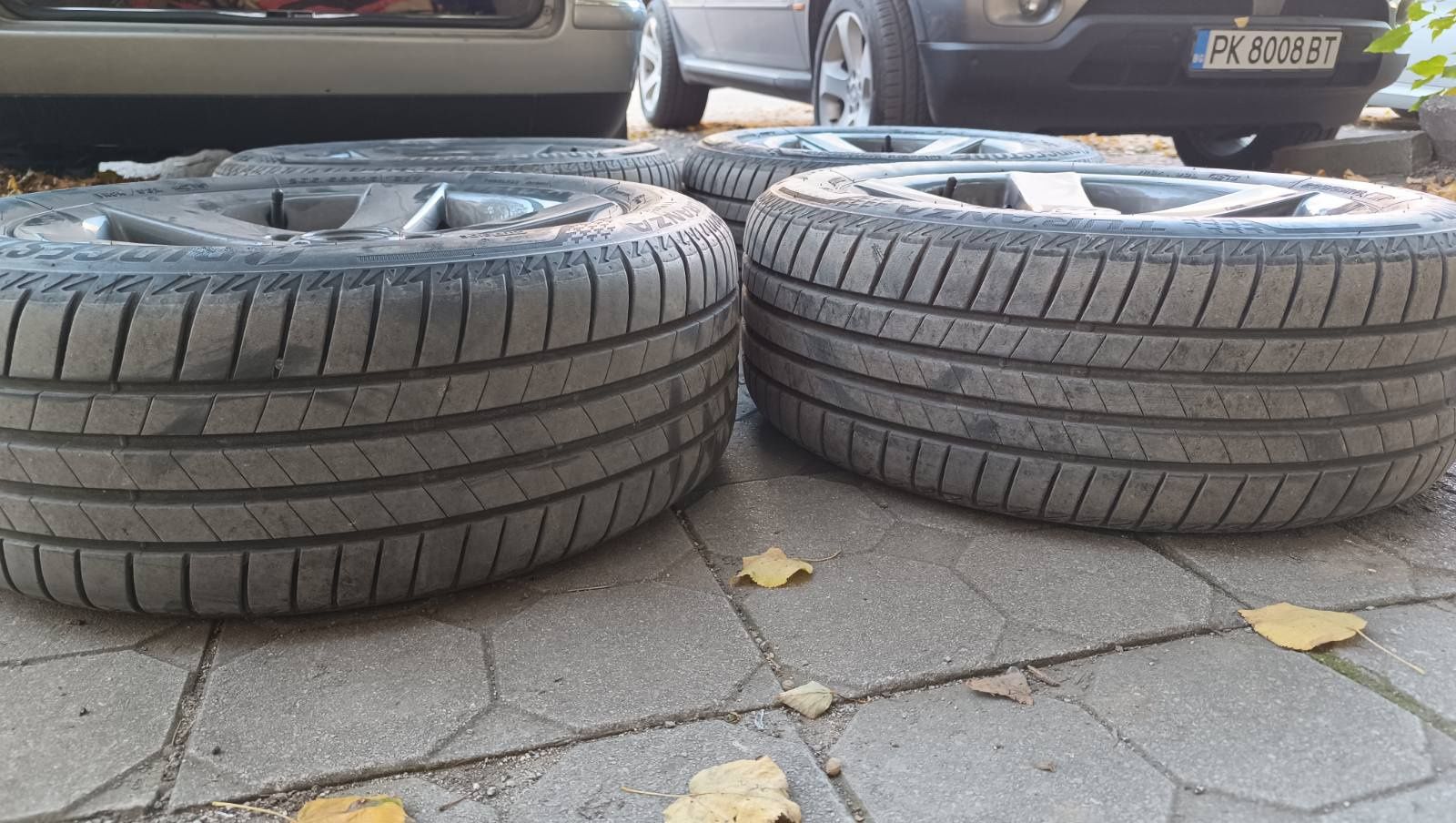 Продавам гуми 4 бр. Bridgestone