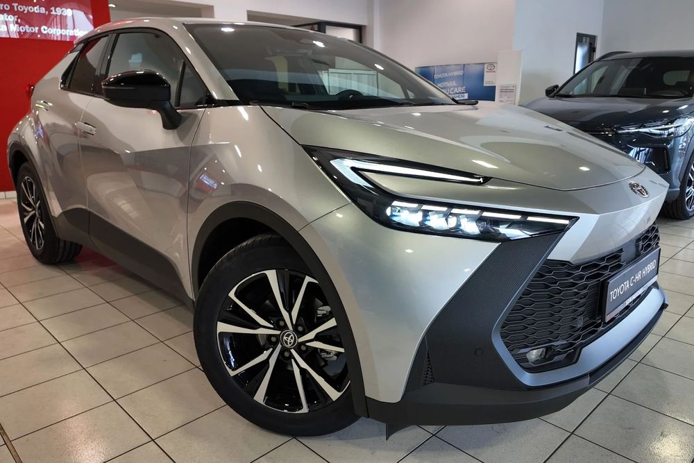 Toyota C-HR Toyota C-HR 1.8HEV Dynamic - IN STOC LA SIBIU