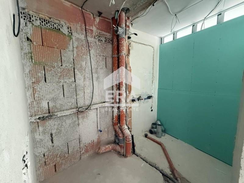 Продава се Двустаен апартамент в Варна, Чайка - 58 кв.м за 2725 €/кв.м - Снимка #7