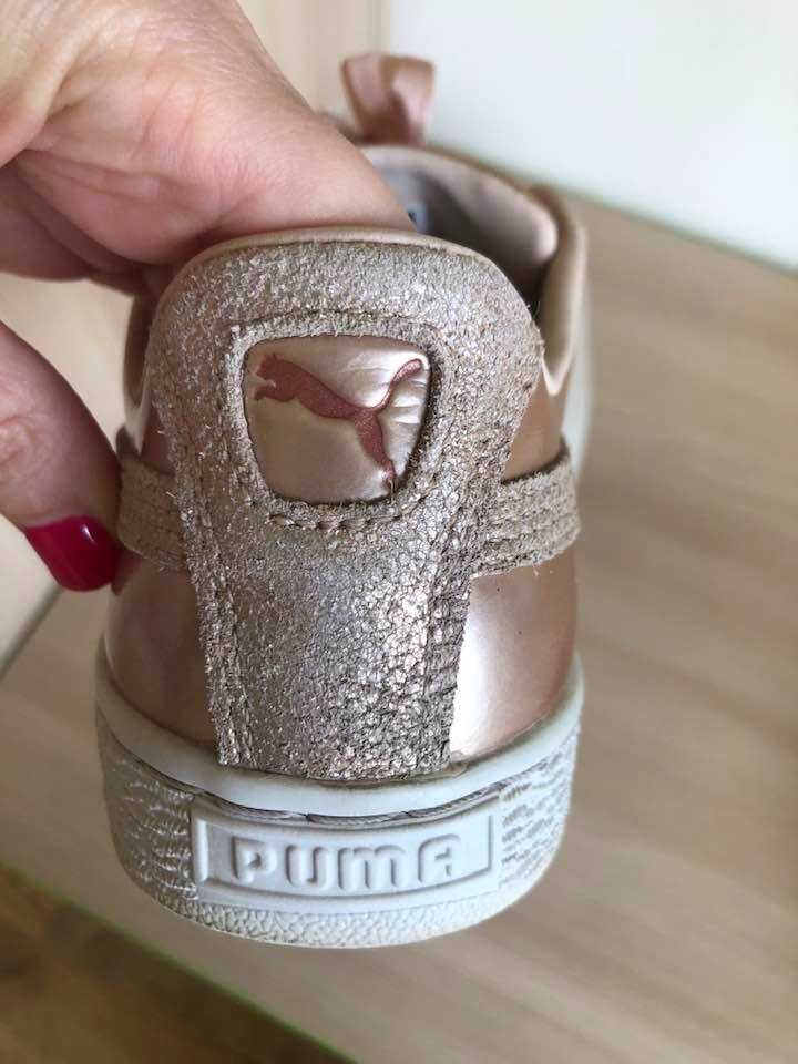 маратонки Puma и Nike