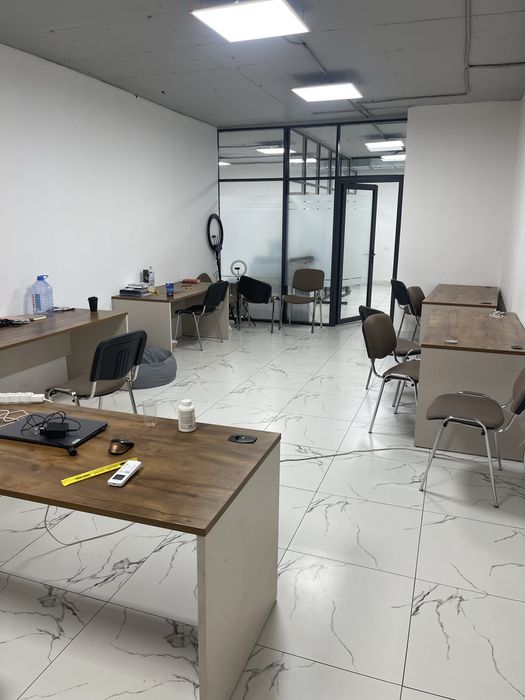 Сдается офис в Жк Дом на Абая