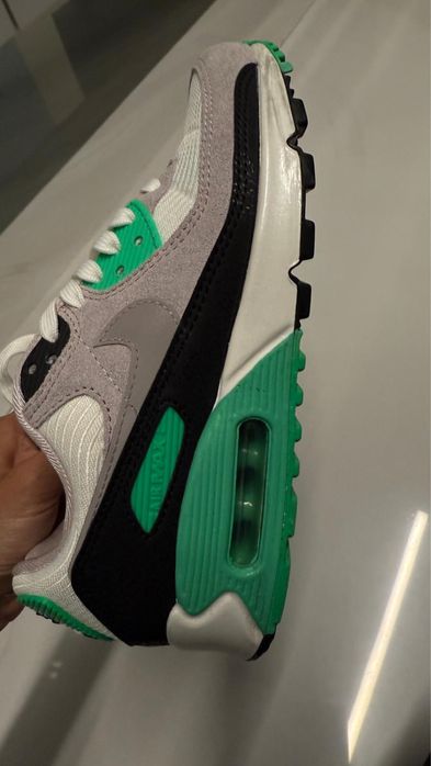 Оригинални маратонки Nike