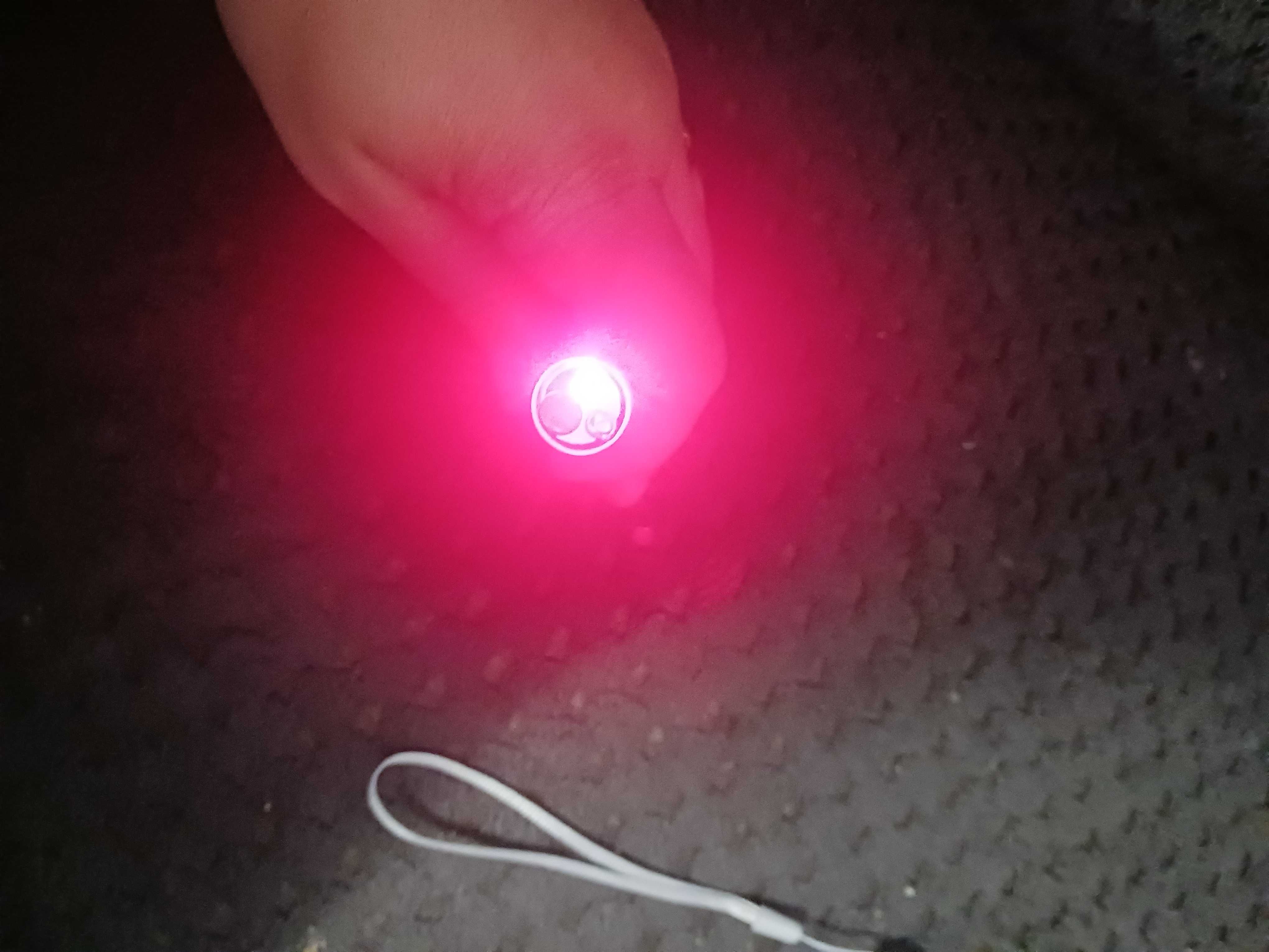 Лазер, червена светлина-фенерче,UV-светлина с USBзареждане