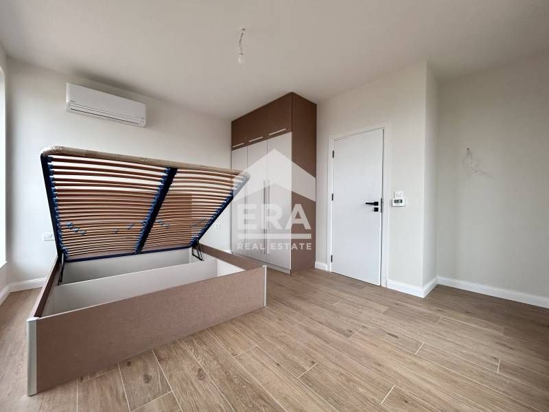 Дава се под наем Тристаен апартамент в София, Кръстова вада - 132 кв.м за 2000 € - Снимка #5