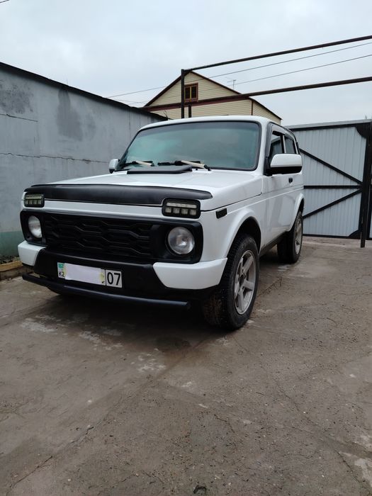 Продам ниву  2016 года.