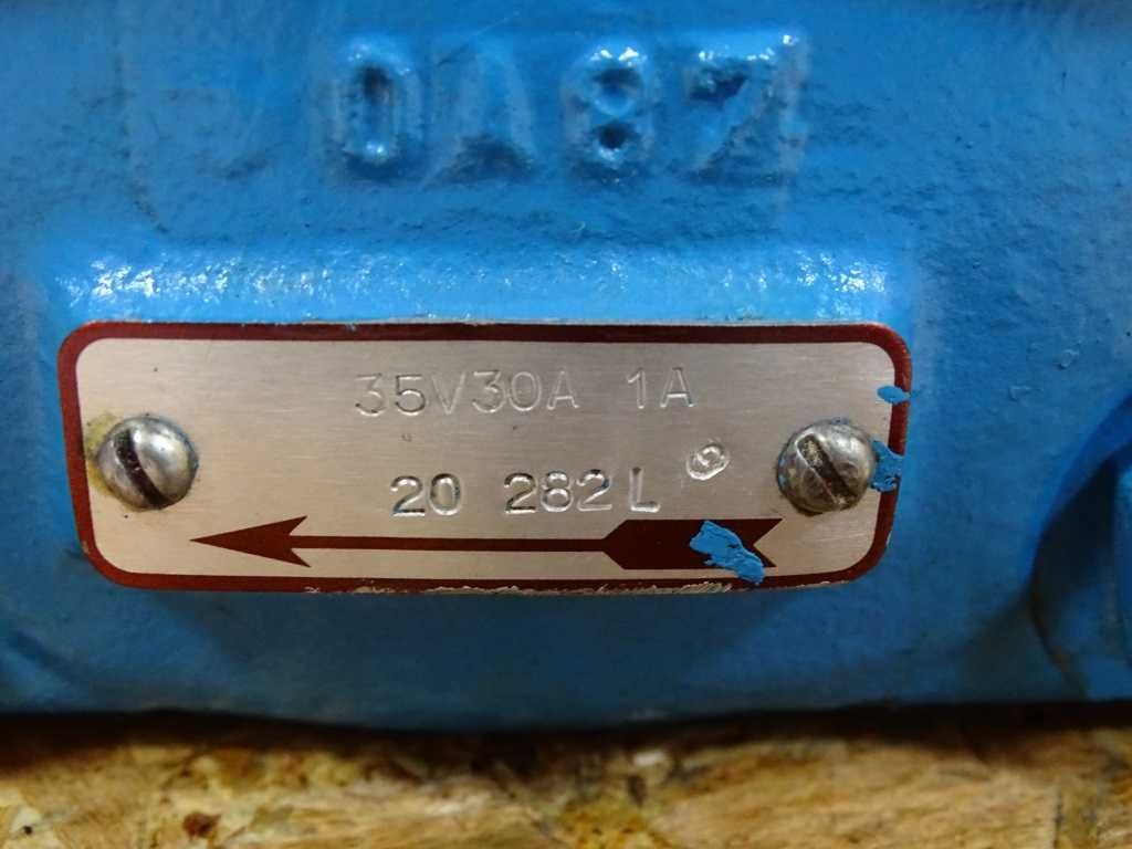 Хидравлична помпа Vickers 35V30А1А Hydraulic Pump