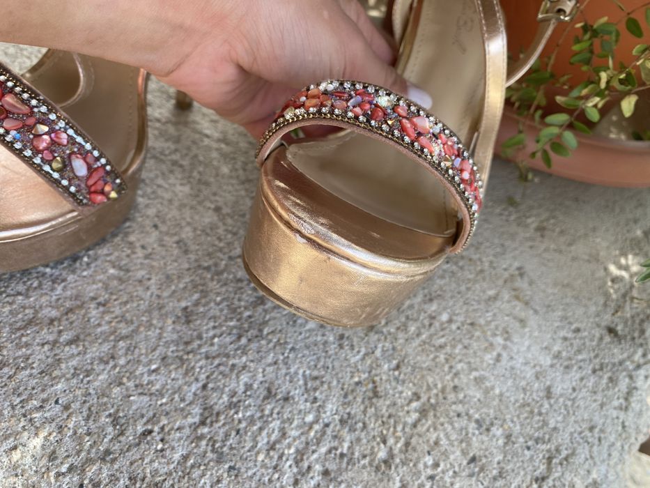 Официални обувки- сандали