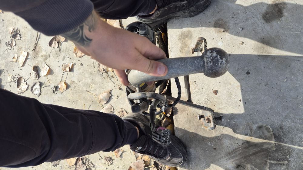 Оригинален Теглич за Опел Омега 97- 2002г