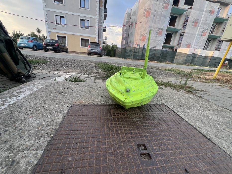 Barcuta pentru platat pescuit si nadit