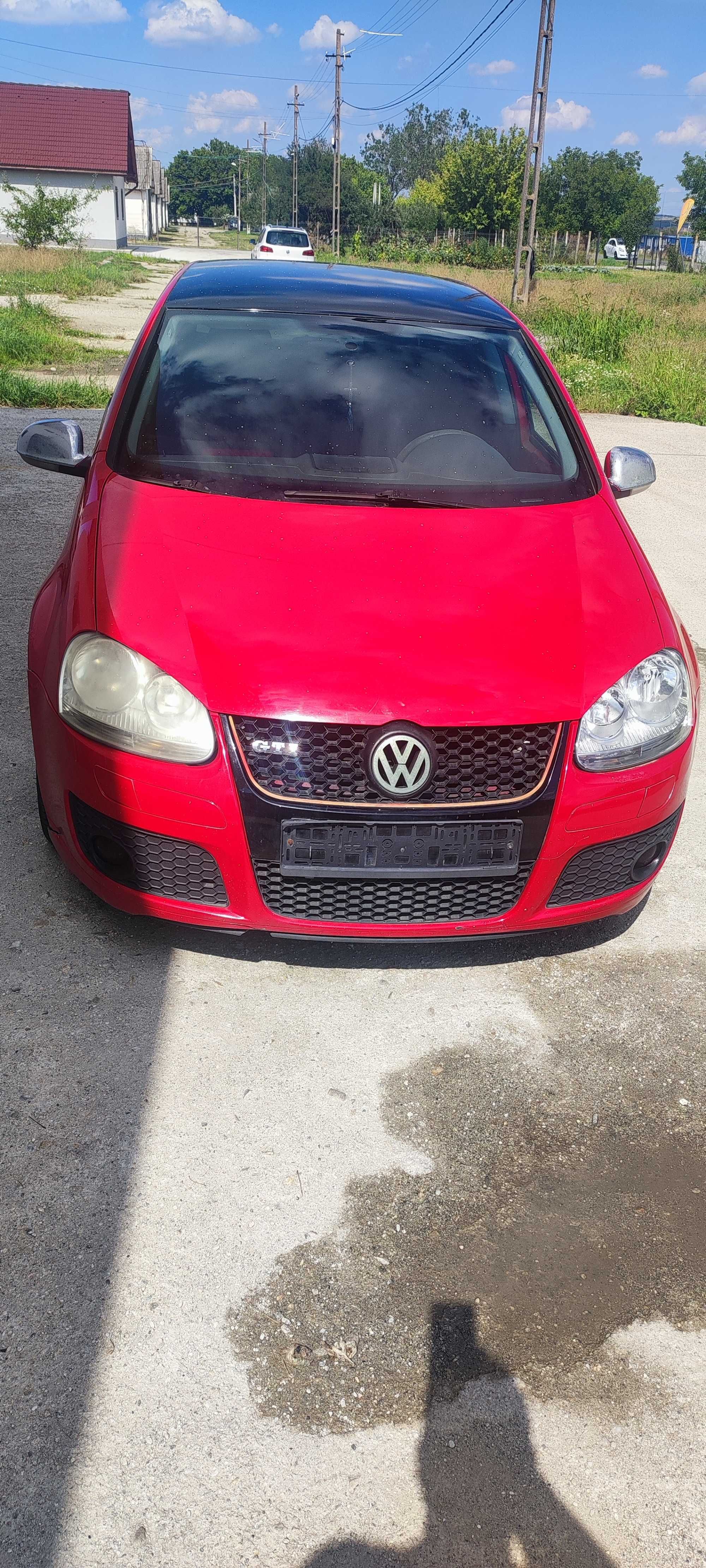 Dezmembrez volkswagen vw golf 5 hatchback cod BKC cutie manuala 5 t
