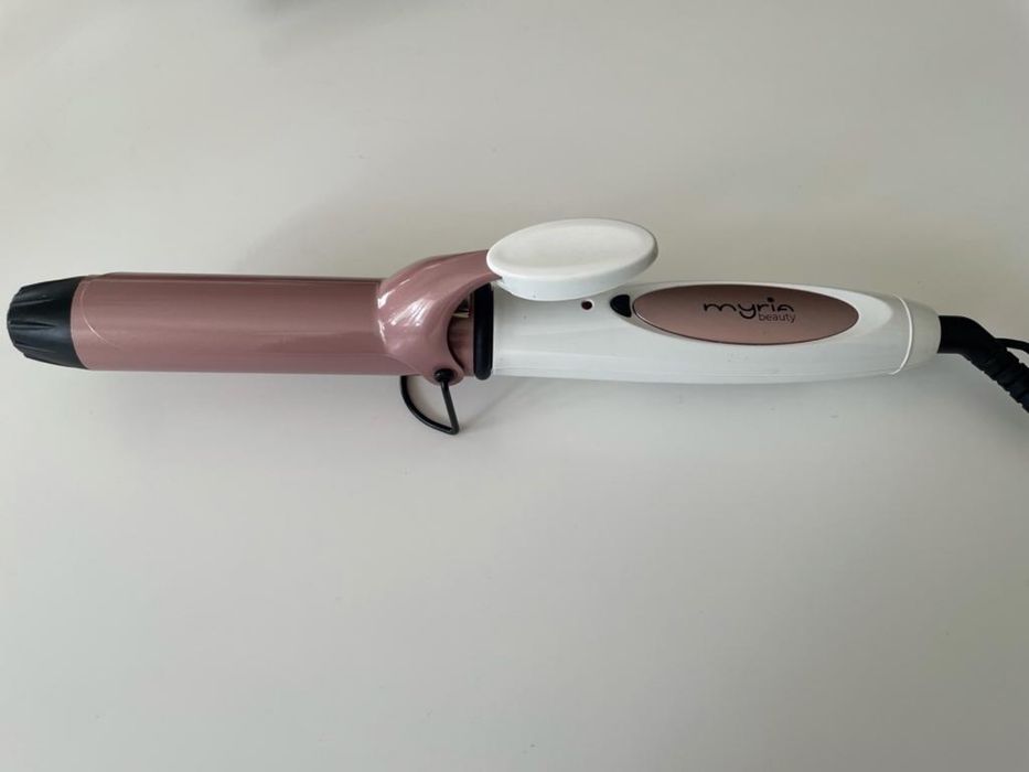 Ondulator MYRIA MY4820, 180 grade, invelis ceramic, alb