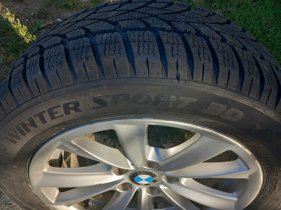 225/55 R17 Dunlop