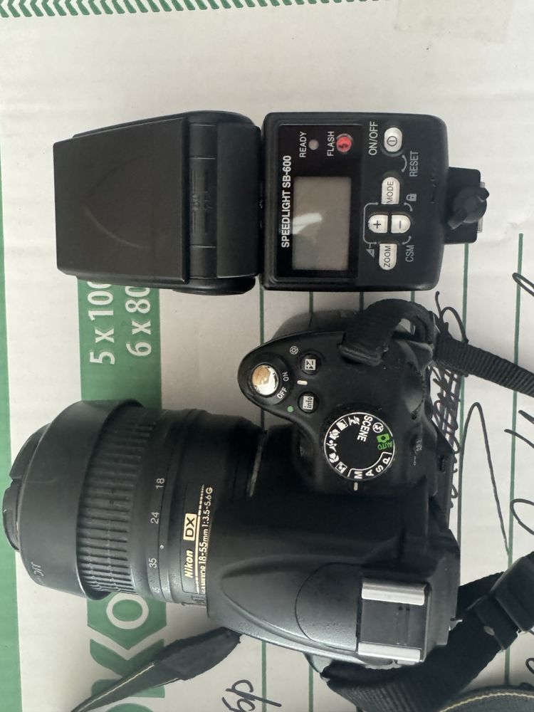 Фотоапарат Nikon+ три обектива