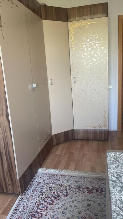 Угловой универсальный шкаф