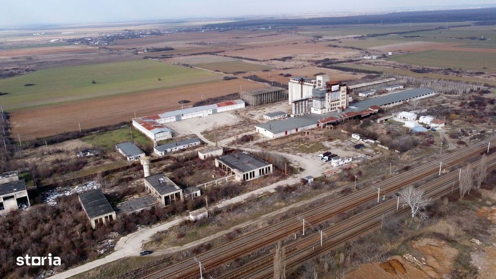 Spatii industriale , teren ,silozuri si Fabrica de nutret pentru anima