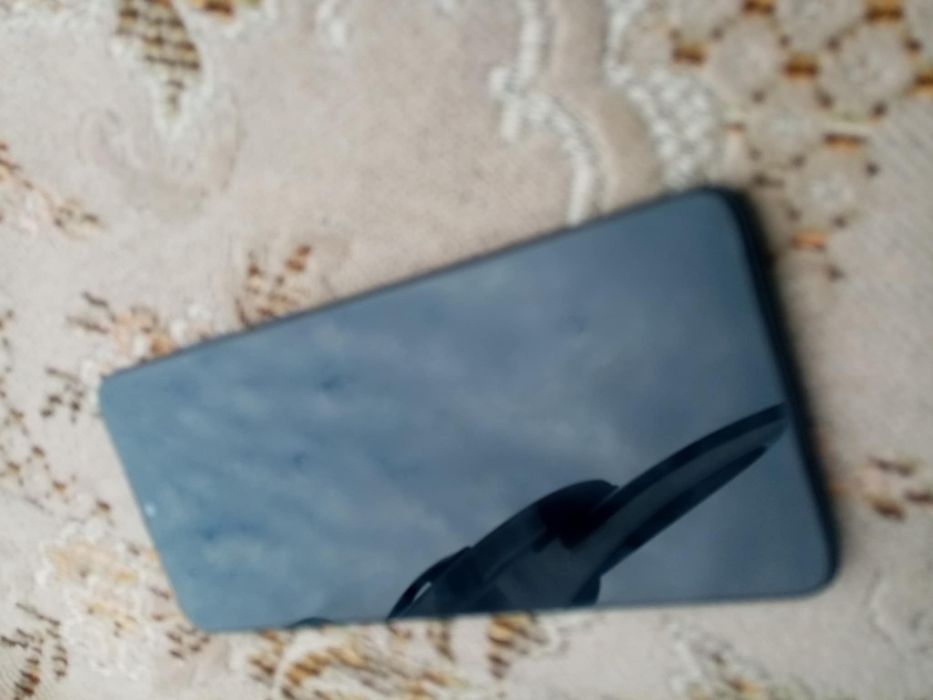 Vând telefon redmi