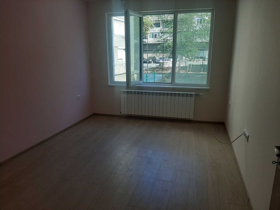 Продавам Двустаен Апартамент Ново Строителство