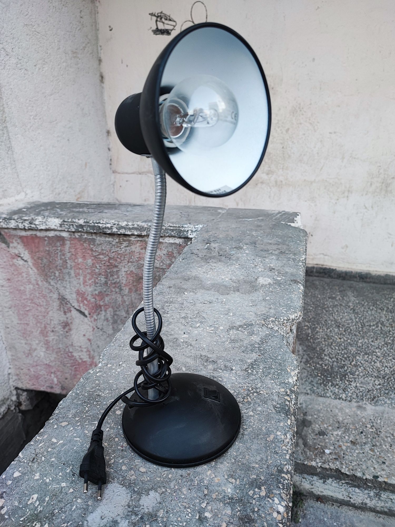 Lampa , Lustra, corp iluminat de tavan si de perete