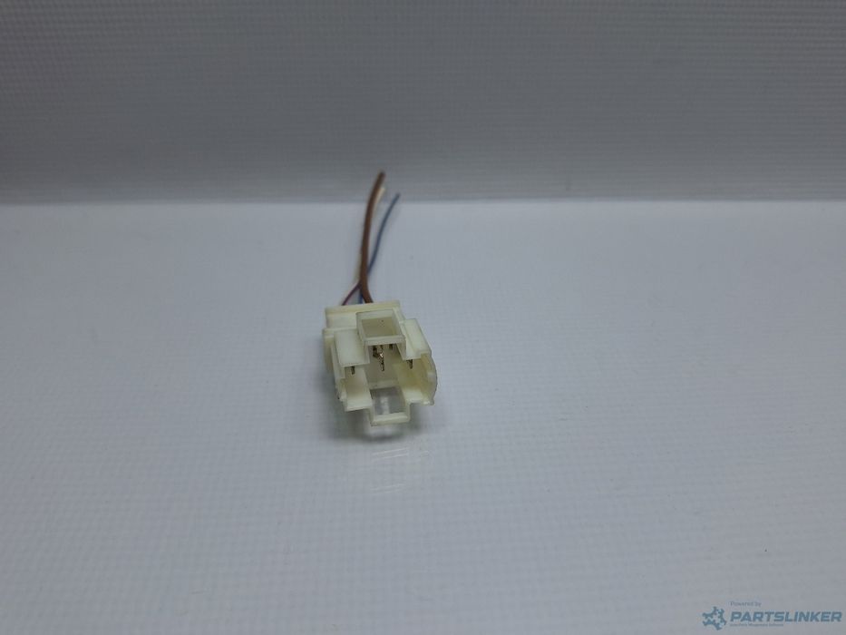 Mufa conector 3 pini AUDI A4 IV Avant (8K5, B8) [ 2007 - 2015 ] TDI (C