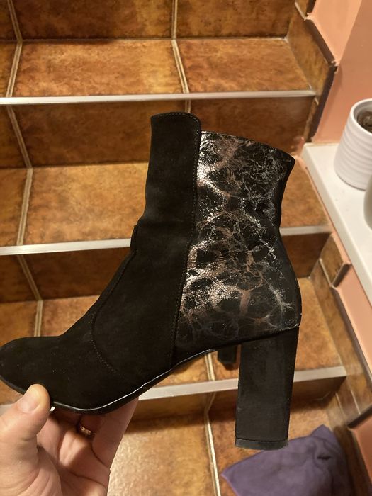 Vand botine dama negre