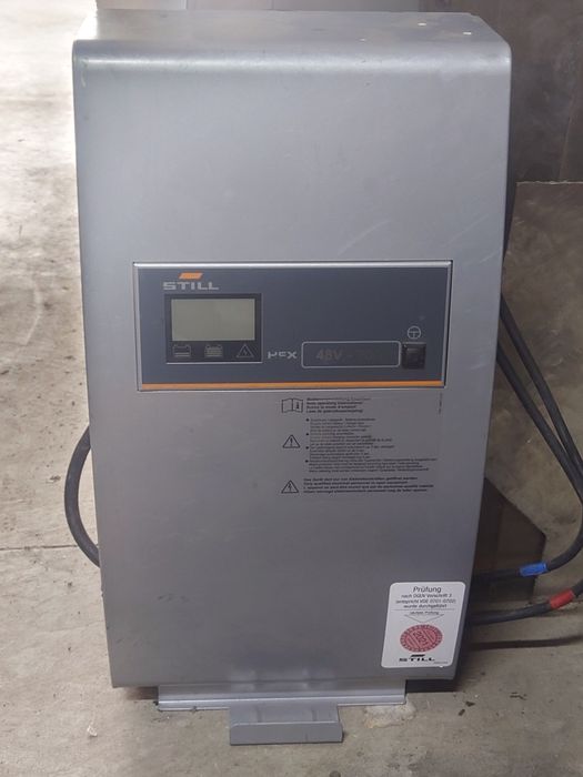Statii pentru incarcare baterii electrostivuitoare 24v/48v/80v