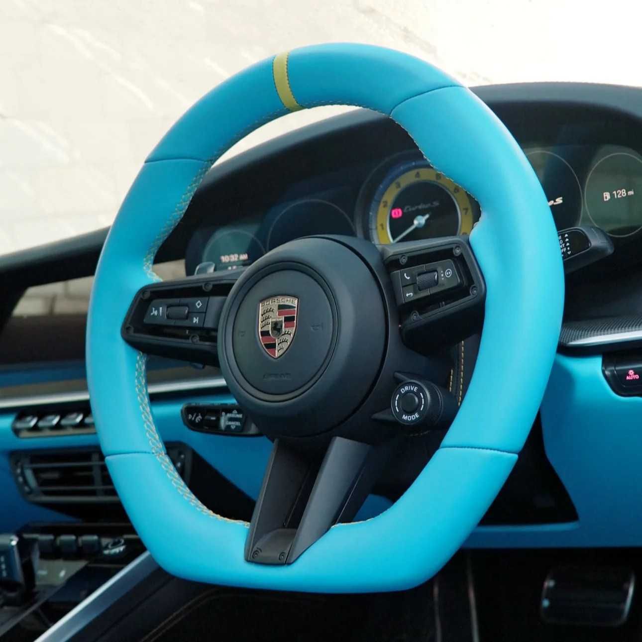 Поръчкови волани за Porsche      A140