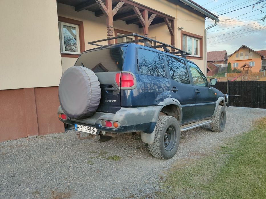 Nissan Terrano 2