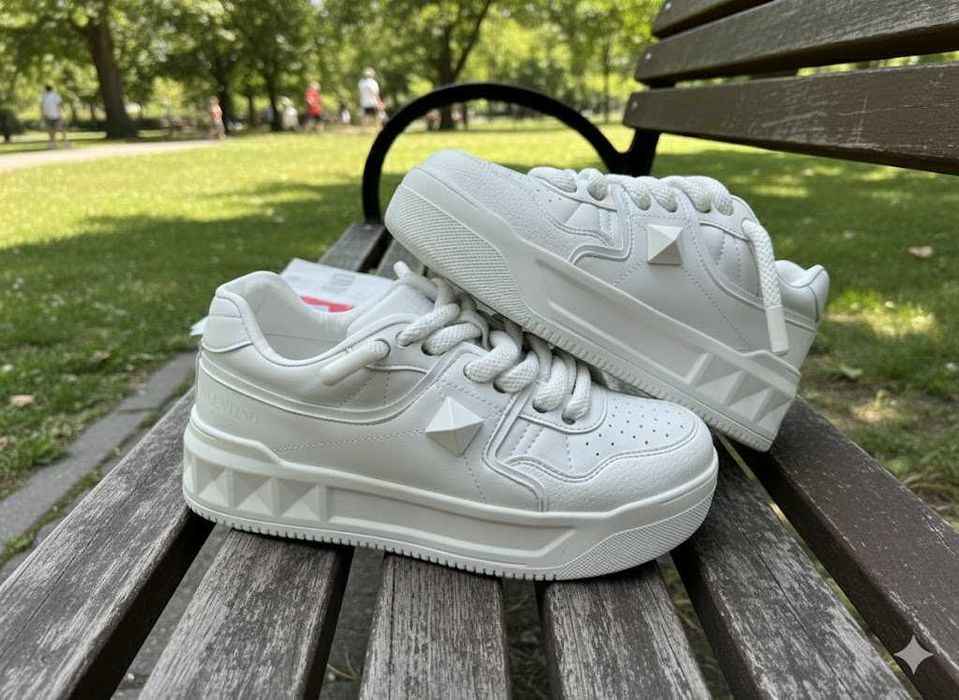 Adidasi Valentino Garavani Alb - Produs Full box Premium