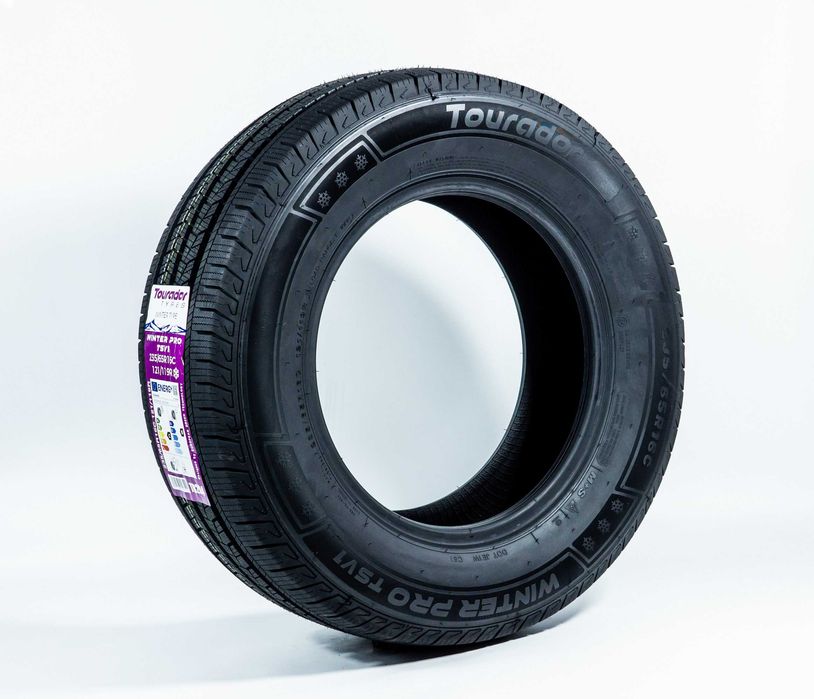 235/65R16C 121/119R  Tourador PRO TSV1  Зимние шины