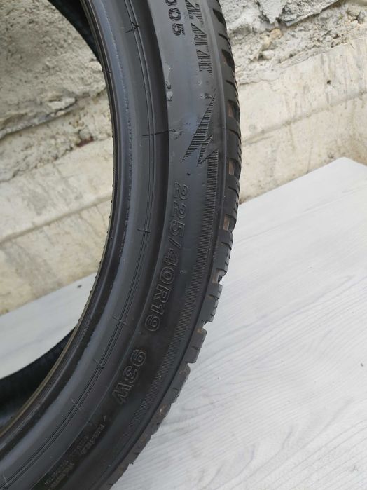 Anvelope 225 40 R19 Continental Iarna 2 Buc.